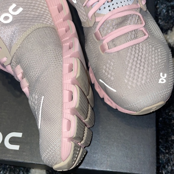 ‼️Last Price‼️On Cloud X - Picture 2 of 16